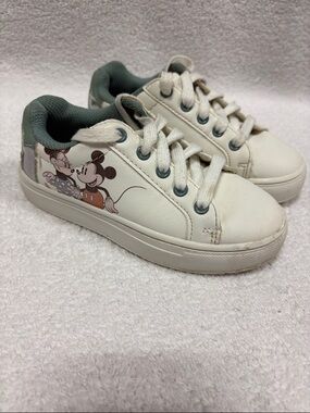 Disney Mickey Minnie Mouse white sage court shoes sneakers size 10